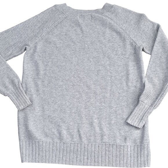 Old Navy Women's  Gray Long Sleeve Pull Over Ribbed Sweater Size XS - Picture 6 of 9